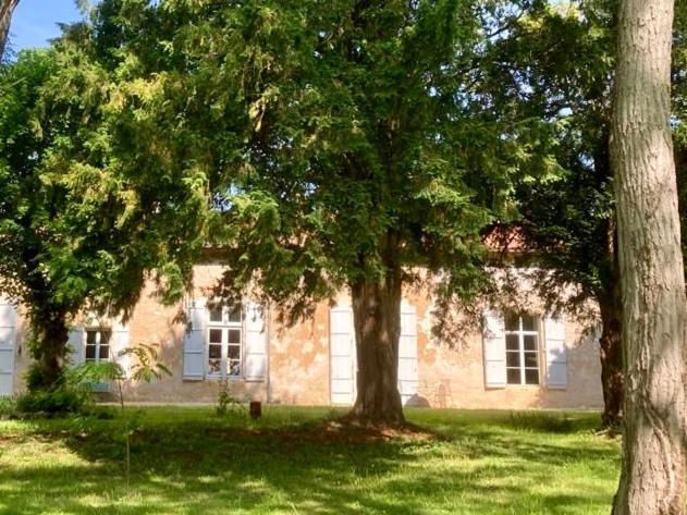 Rural Retreat Apartment Feuillade Exterior photo